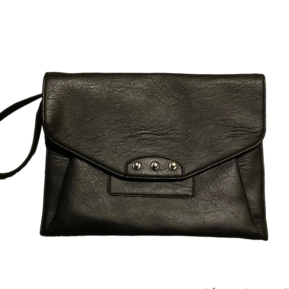 Mossimo Envelope Wristlet Clutch Black Faux Leather